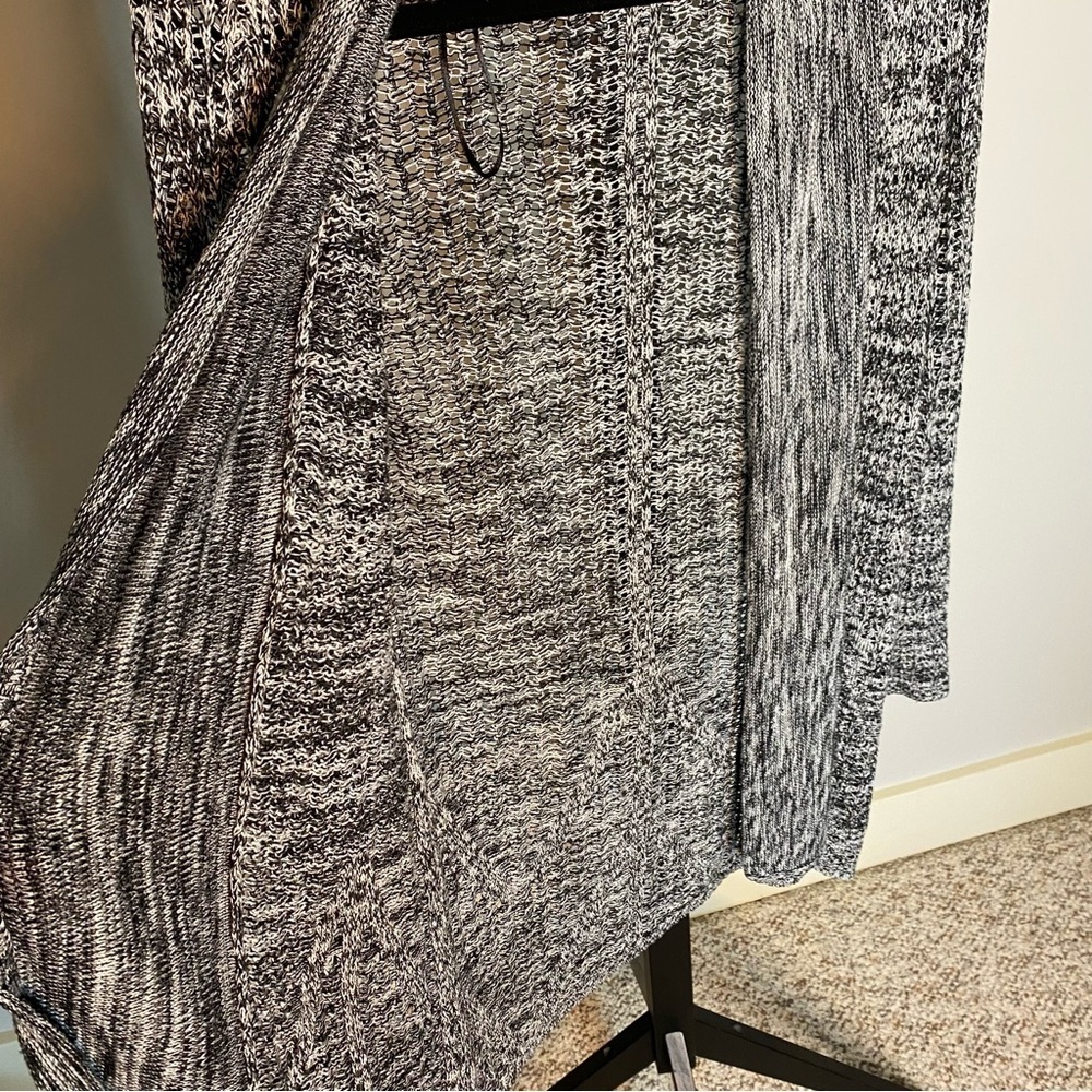 KISMET Open Front Grey Knit Cardigan Sweater Size Small - Picture 8 of 9